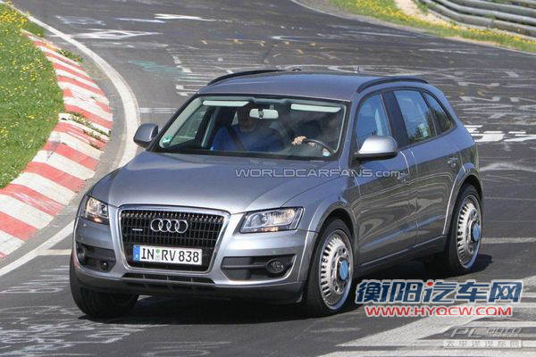  身披Q5外壳的Q6测试车在德国纽博格林赛道曝光
