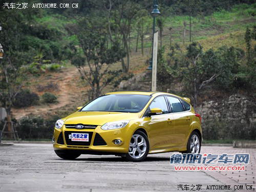 福特长安福特福克斯2012款 两厢 2.0L MT豪华运动型
