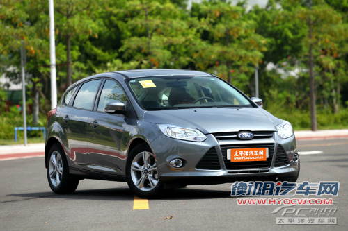 新款福特福克斯前脸凶悍 最快明年发布