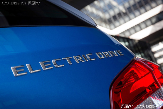 奔驰B电动车正式发布 续航里程200公里