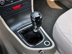 东风风神东风乘用车风神S302013款 1.6L 手动尊贵型