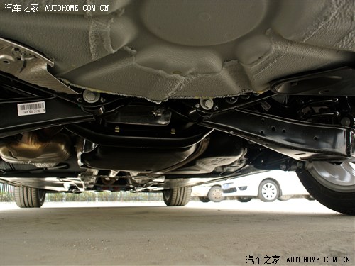 大众一汽-大众速腾2013款 2.0TSI GLI