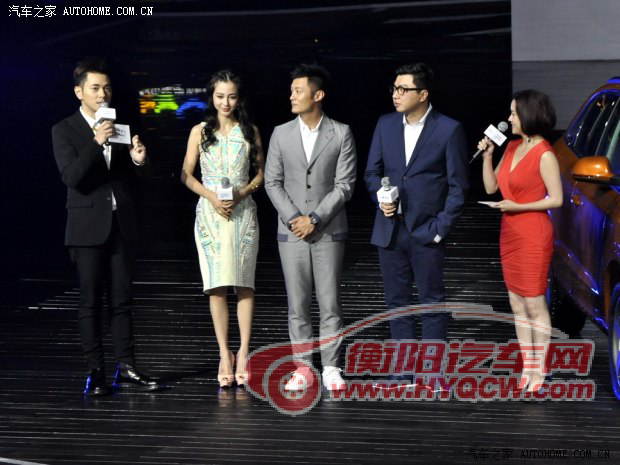 奥迪一汽-大众奥迪奥迪Q32013款 40 TFSI quattro 豪华型