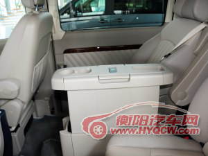 奔驰福建奔驰唯雅诺2013款 3.0L 领航版