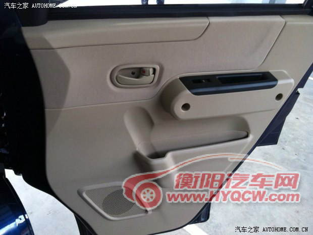 一汽一汽吉林佳宝V802013款 1.0L基本型