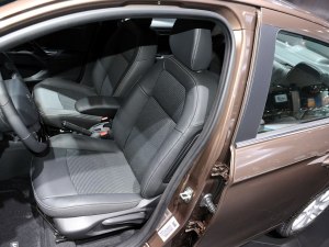 标致东风标致标致3012013款 基本型