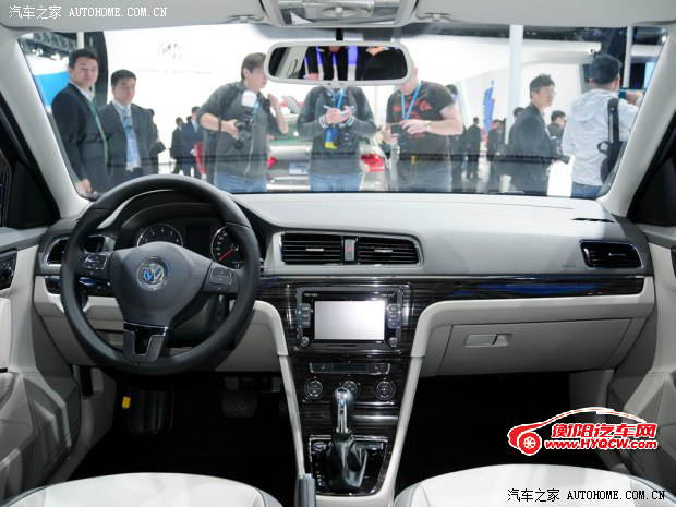 大众上海大众朗行2013款 基本型
