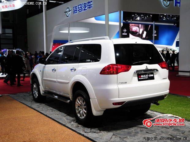 三菱广汽三菱帕杰罗&middot;劲畅2013款 基本型