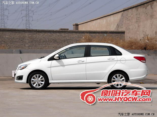 北京汽车北京汽车北京汽车E系列2013款 三厢 1.5L 自动乐尚版