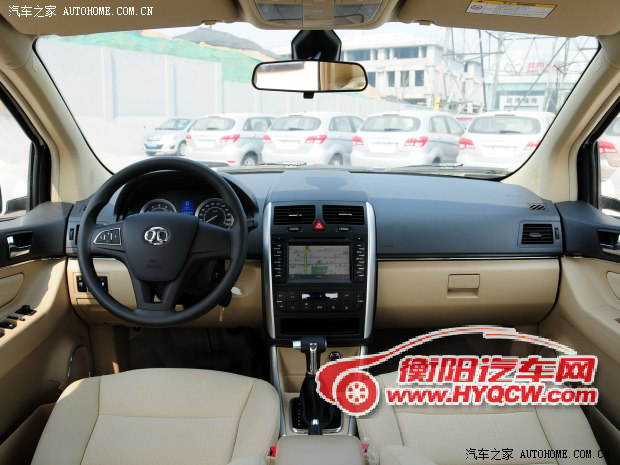 北京汽车北京汽车北京汽车E系列2013款 三厢 1.5L 自动乐尚版