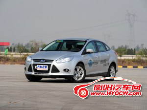 福特长安福特福克斯2012款 三厢 1.6L MT舒适型