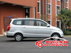 五菱汽车上汽通用五菱五菱宏光2013款 1.5L基本型