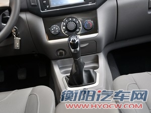 北汽威旺北京汽车北汽威旺M202013款 1.5L 尊尚型 北汽威旺北京汽车北汽威旺M202013款 1.5L 尊尚型