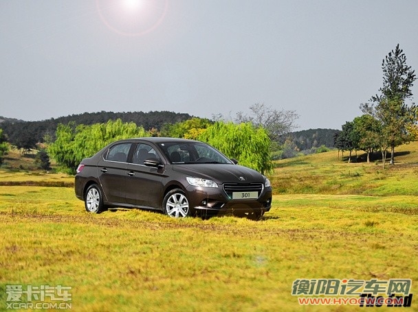 东风标致2013款标致301