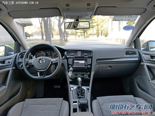 大众一汽-大众高尔夫2014款 1.4TSI 自动旗舰型