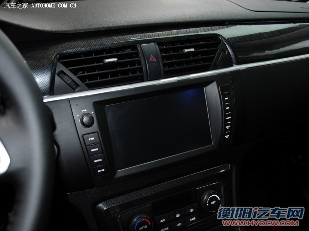 众泰众泰汽车众泰T6002014款 1.5T 手动尊贵型