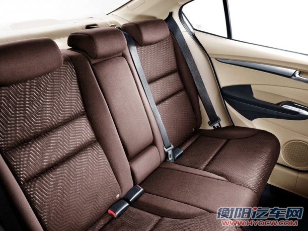 本田广汽本田锋范2014款 1.5L 风尚 自动精英版