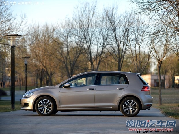 大众一汽-大众高尔夫2014款 1.4TSI 自动旗舰型