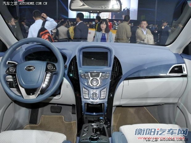 比亚迪比亚迪秦2012款 基本型