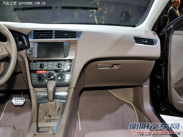 DS长安标致雪铁龙DS 5LS2014款 基本型