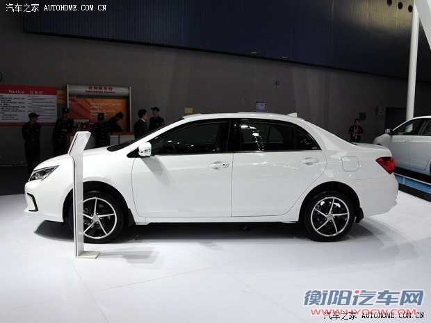 比亚迪比亚迪秦2014款 旗舰型