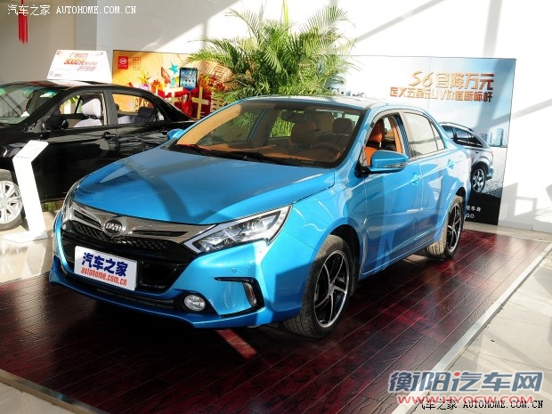 比亚迪比亚迪秦2014款 旗舰型