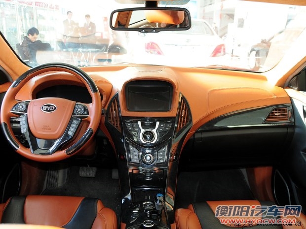 比亚迪比亚迪秦2014款 旗舰型