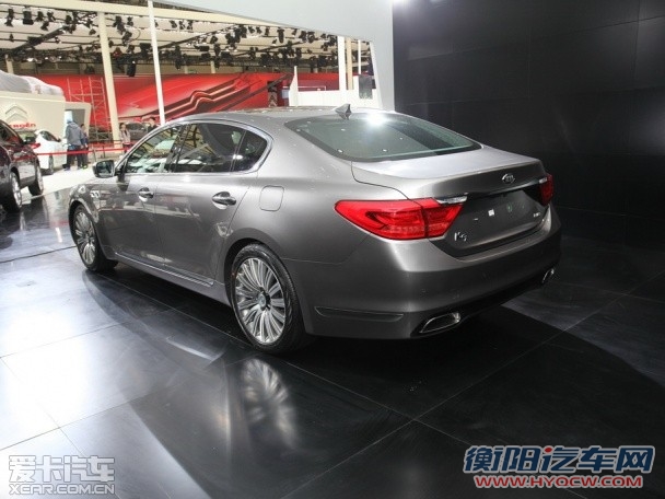 起亚2013款起亚K9