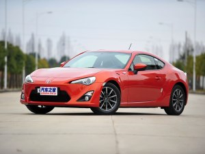 丰田丰田(进口)丰田862013款 2.0L 自动豪华型