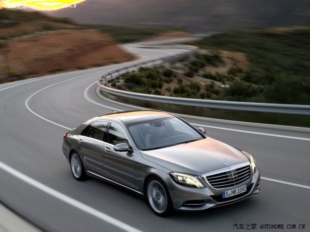 奔驰奔驰(进口)奔驰S级2014款 S400L HYBRID