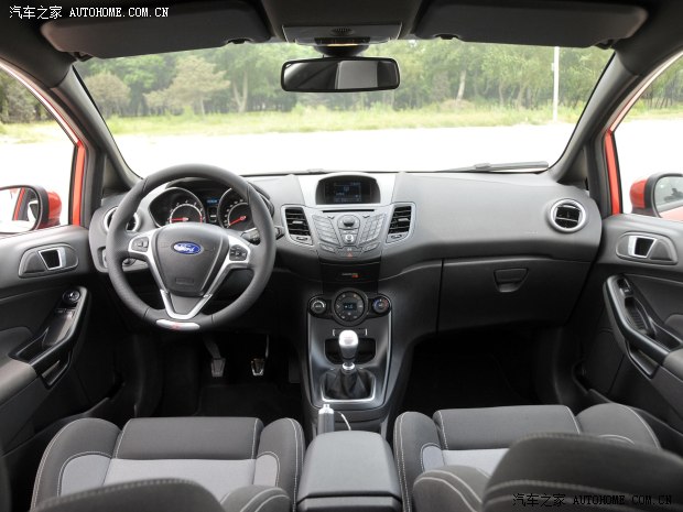 福特福特(进口)嘉年华(进口)2012款 三门两厢版 ST