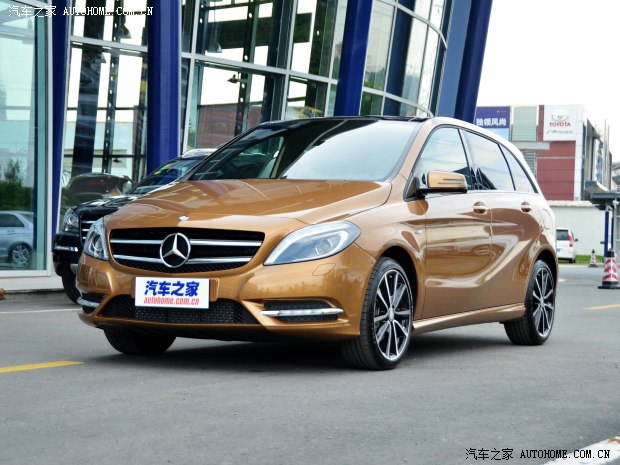 奔驰奔驰(进口)奔驰B级2012款 B200