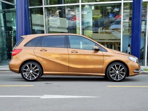 奔驰奔驰(进口)奔驰B级2012款 B200