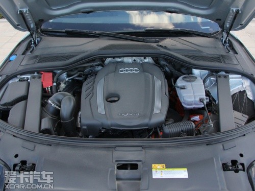 奥迪A8L 40 Hybrid