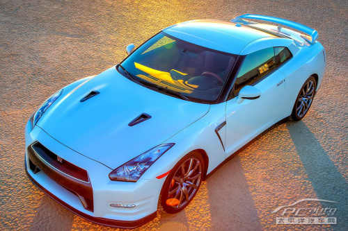 2014款日产GT-R官图