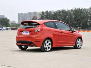 福特福特(进口)嘉年华(进口)2012款 三门两厢版 ST