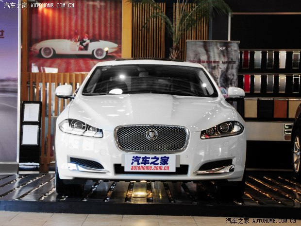 捷豹捷豹捷豹XF2013款 XF 2.0T 风华版
