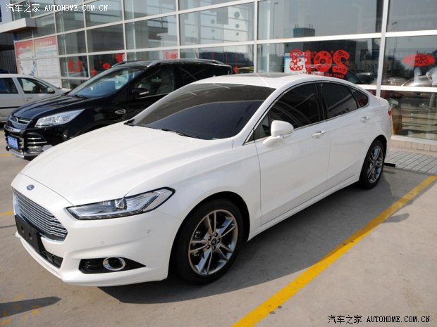 福特长安福特蒙迪欧2013款 2.0L GTDi240豪华运动型
