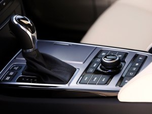 现代现代(进口)雅科仕2013款 基本型