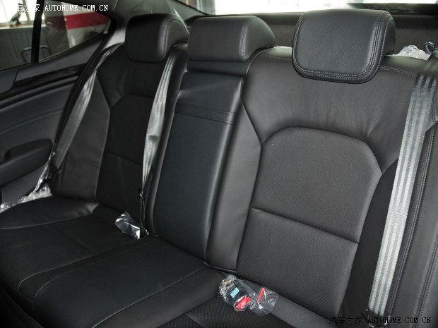 起亚起亚(进口)凯尊2013款 2.4L 商务型 京V