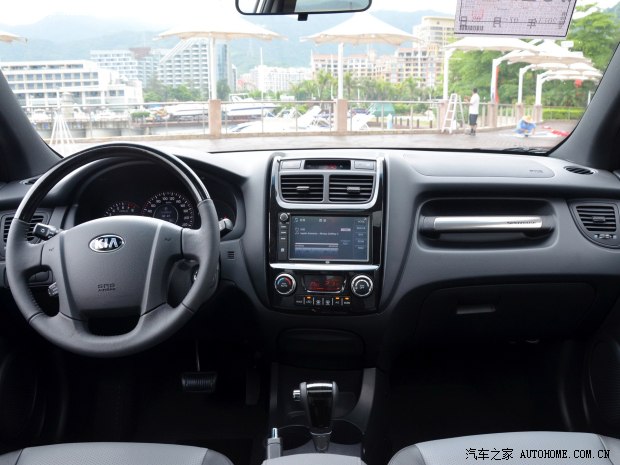 起亚东风悦达起亚狮跑2013款 2.0L 自动两驱版Premium