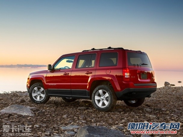 Jeep2014款自由客