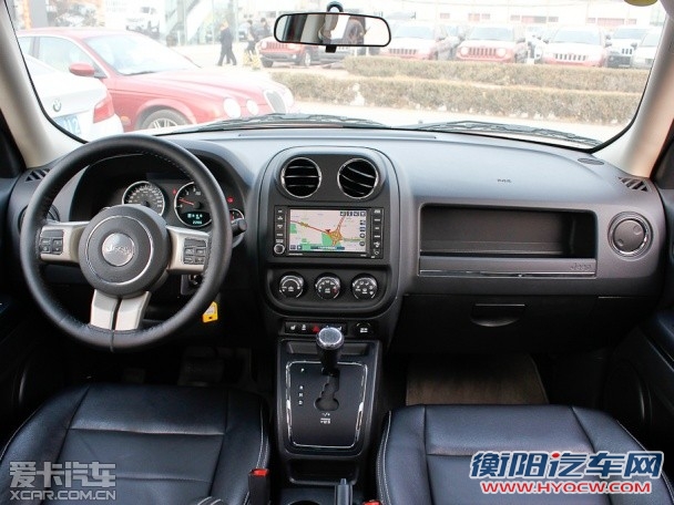 Jeep2013款自由客