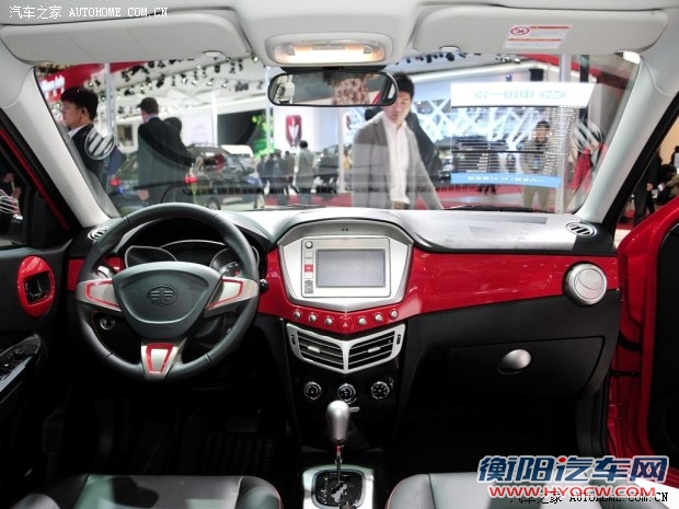 欧朗一汽欧朗欧朗2013款 两厢版