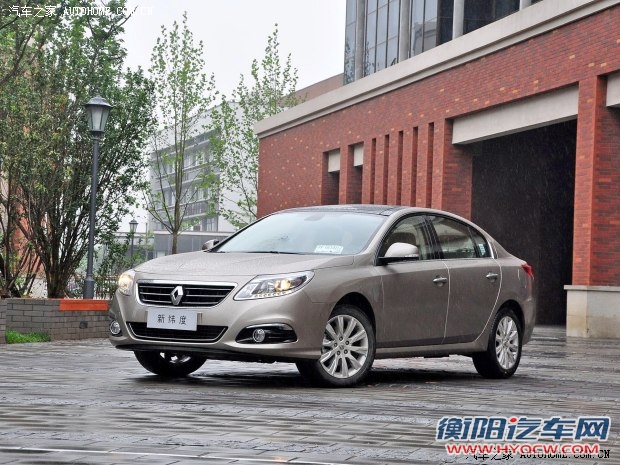 雷诺雷诺纬度2013款 2.5L 豪华导航版