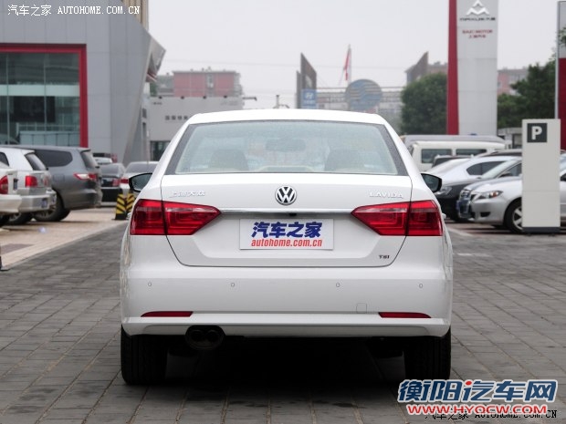 大众上海大众朗逸2013款 1.4TSI DSG豪华导航版