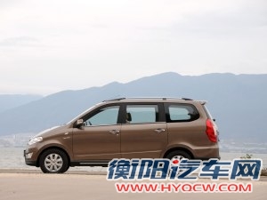 五菱汽车上汽通用五菱五菱宏光2013款 S 1.5L 豪华型