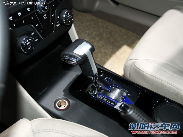 奔腾一汽奔腾奔腾B502013款 基本型