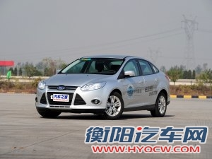 福特长安福特福克斯2012款 三厢 1.6L MT舒适型