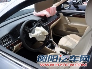 大众上海大众朗逸2013款 1.4TSI DSG豪华版